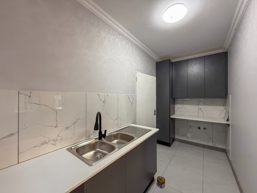 4 Bedroom Property for Sale in Melodie North West